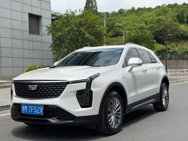 Cadillac XT4 2024 28T 2WD Luxury
