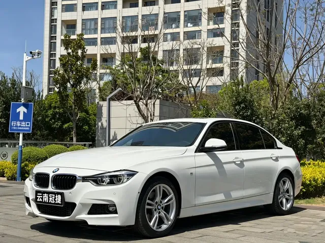 BMW 3 Series 2018 320Li Leading M Sport Package