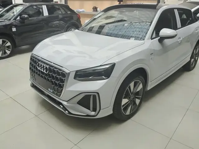 Audi Q2L 2024 35TFSI Luxury Sport