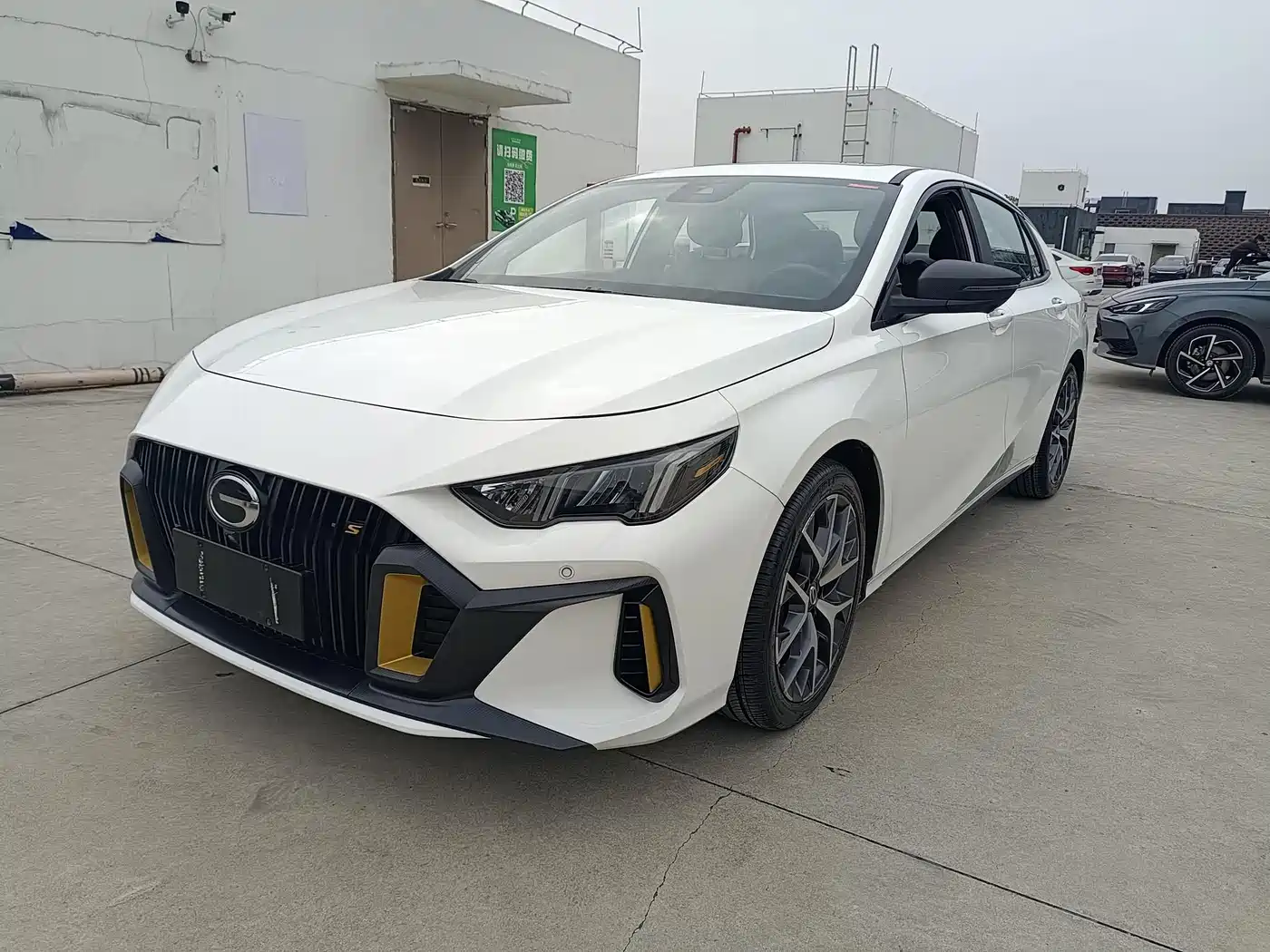 GAC Trumpchi Emkoo 2021 270T DCT J16 Edition