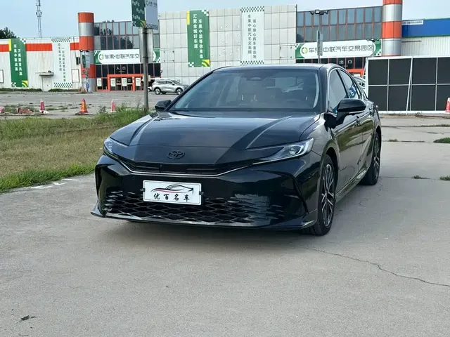 Toyota Camry 2026 Hybrid 2.0HG Premium Edition