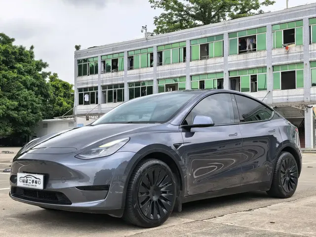 Tesla Model Y 2022 Facelift Rear-Wheel Drive Version
