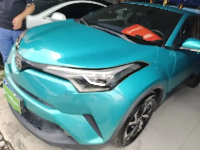 Toyota C-HR 2018 2.0L Luxury Edition China V