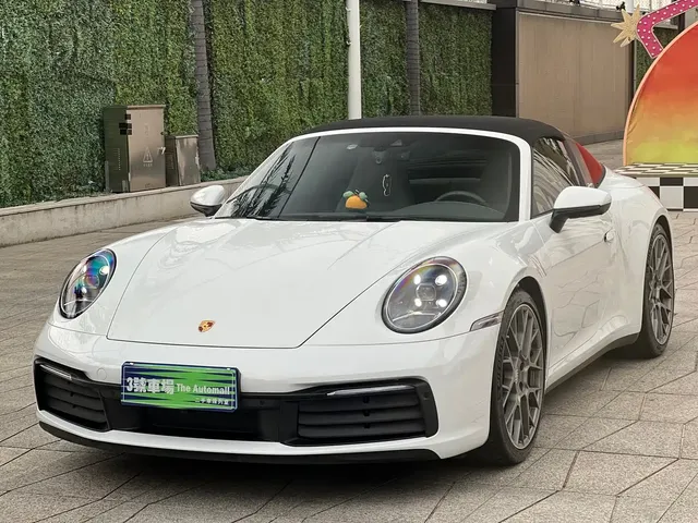 Porsche 911 2022 Targa 4 3.0T