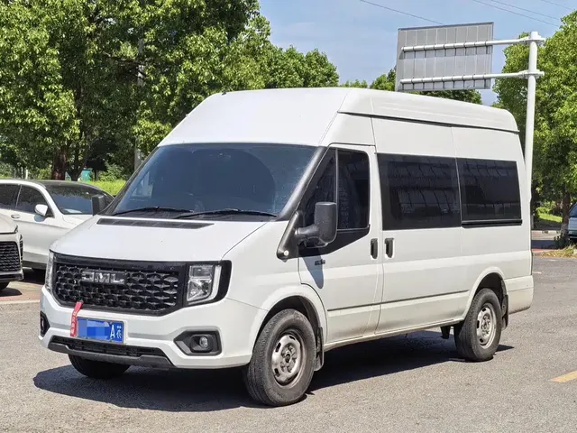Jiangling JMC Fushun 2023 2.0T Manual Short Wheelbase Medium-High Roof Passenger Version Business Type 7-Seater (Non-commercial)