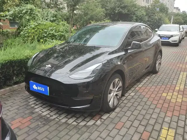 Tesla Model Y 2022 Facelift Rear-Wheel Drive Version