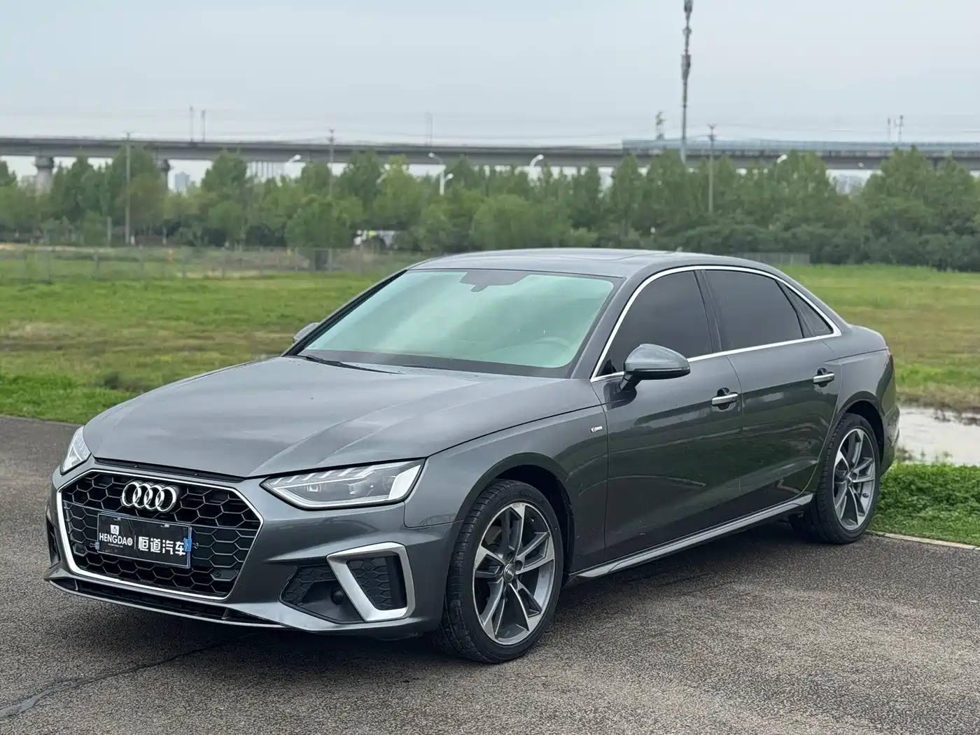 Audi A4L 2020 40 TFSI Fashion Dynamic Edition
