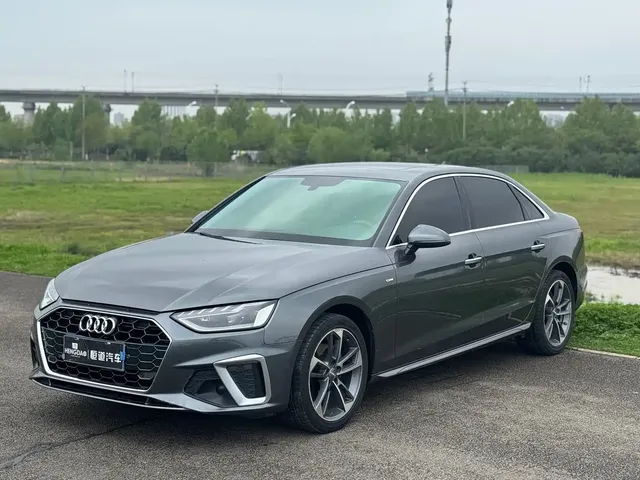 Audi A4L 2020 40 TFSI Fashion Dynamic Edition