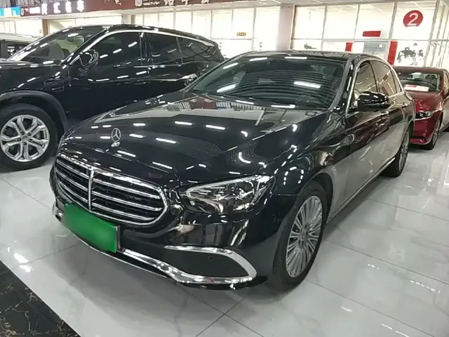 Mercedes-Benz E-Class 2022 E 300 L Fashion