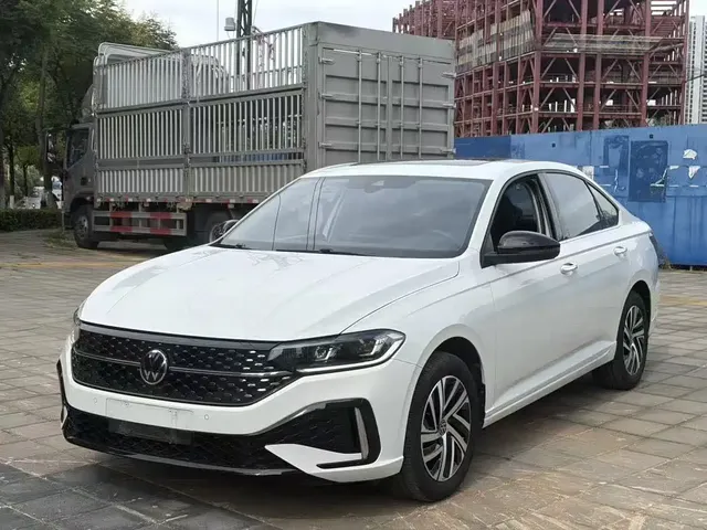 Volkswagen Lavida 2024 Model 300TSI DSG Starlight Leading Edition