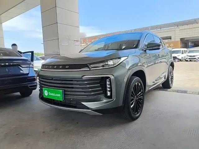 Exeed Lingyun 2024 300T 2WD Starlight Edition