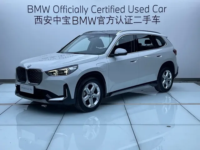 BMW iX1 2023 eDrive25L X Design Package