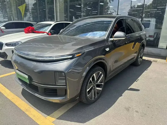 Li Auto Li Xiang L9 2023 Model Pro
