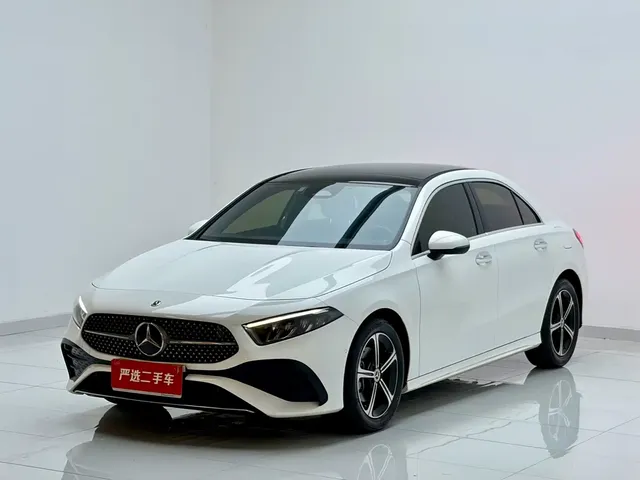 Mercedes-Benz A-Class 2023 A 200 L Fashion