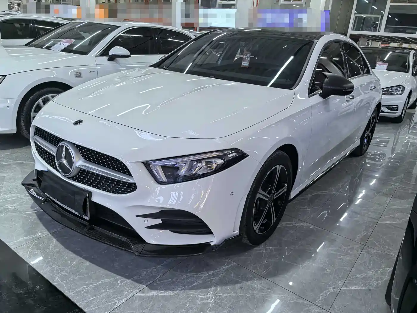 Mercedes-Benz A-Class 2023 A 200 L Fashion