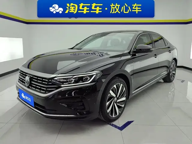 Volkswagen Passat 2024 380TSI Luxury
