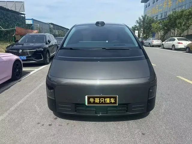 Li Auto MEGA 2024 Ultra