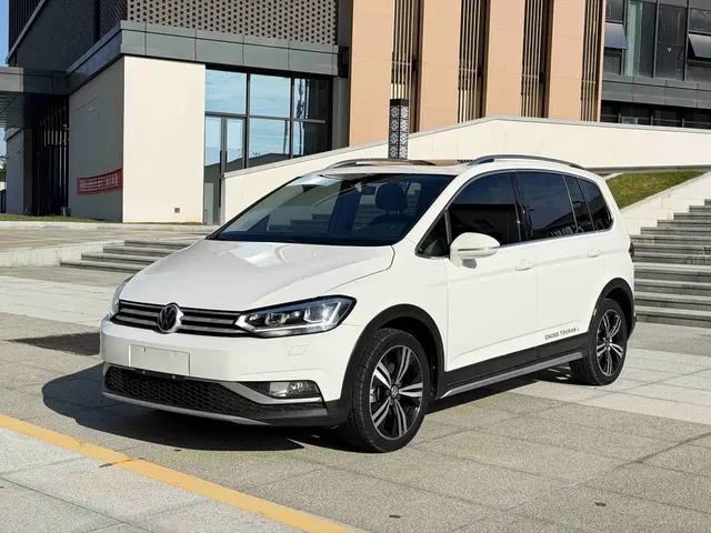 Volkswagen Touran 2021 Touran L 280TSI DSG Cross Edition 7-seater