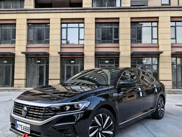 Volkswagen Passat 2023 330TSI Elite Edition