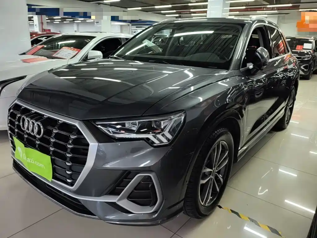 Audi Q3 2021 35 TFSI Progressive Sport