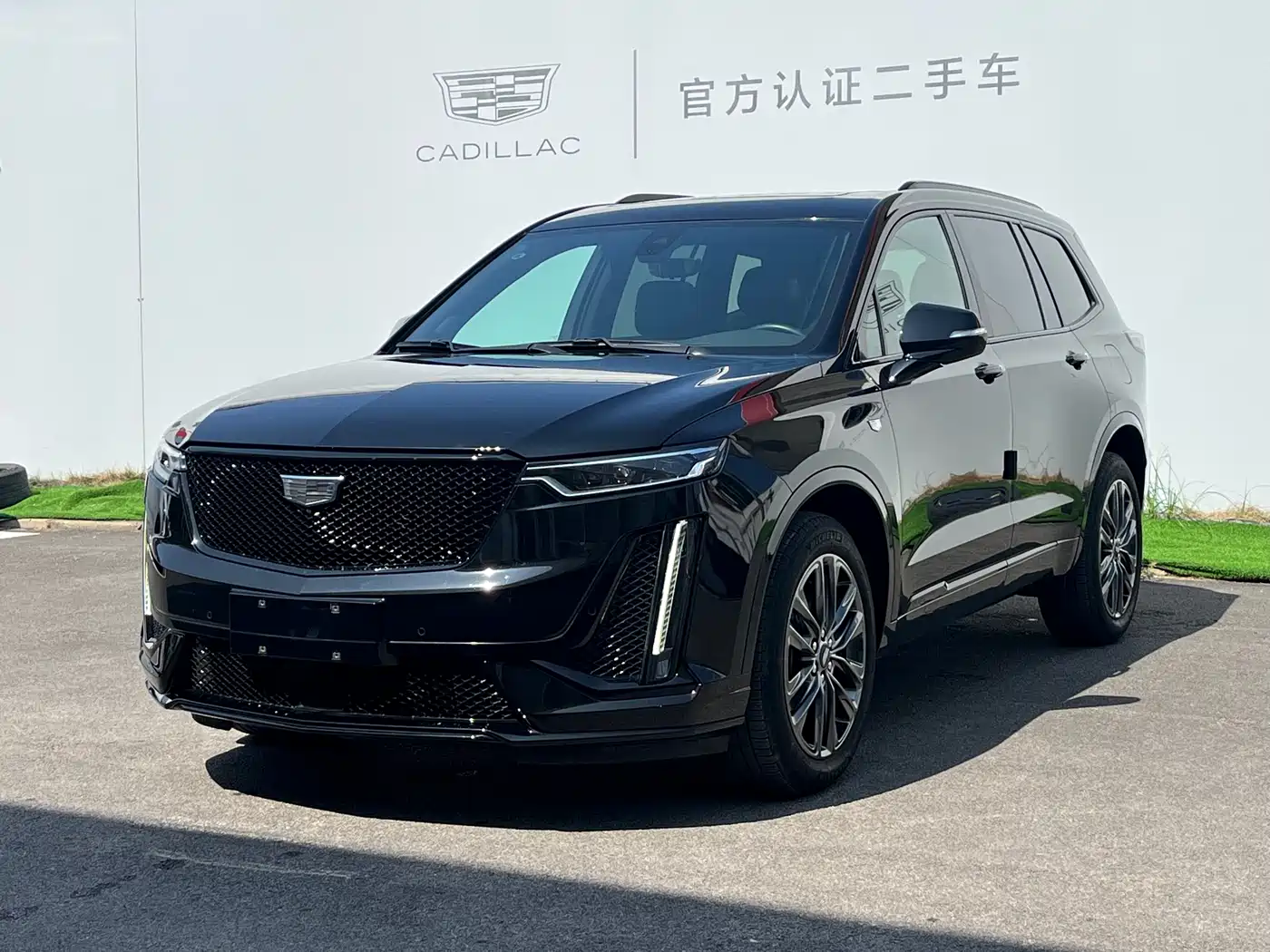 Cadillac XT6 2025 2.0T 6-Seater AWD Executive Black Label Edition