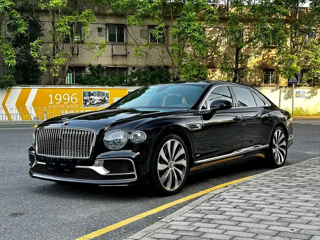 Bentley Flying Spur 2021 4.0T V8 Standard Version