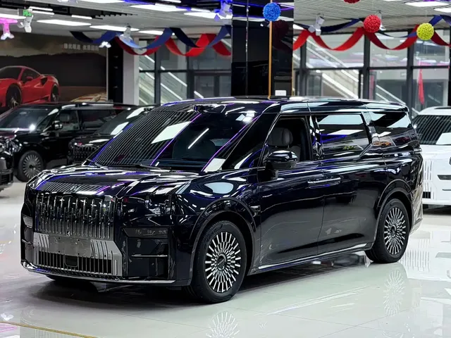 ZEEKR 009 2024 6-seat Executive AWD 108kWh