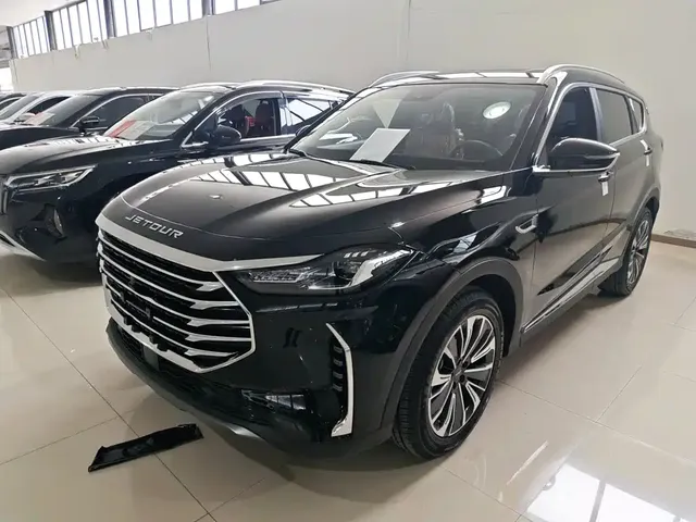 Jetour X70 PLUS 2025 1.5T CVT Dynamic Edition 7-seater