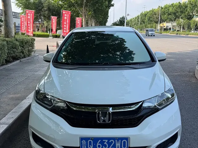 Honda Fit 2020 1.5L CVT Comfort Edition