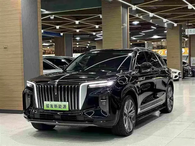 Hongqi E-HS9 2022 690km Qi Xiang Edition (6-seater)