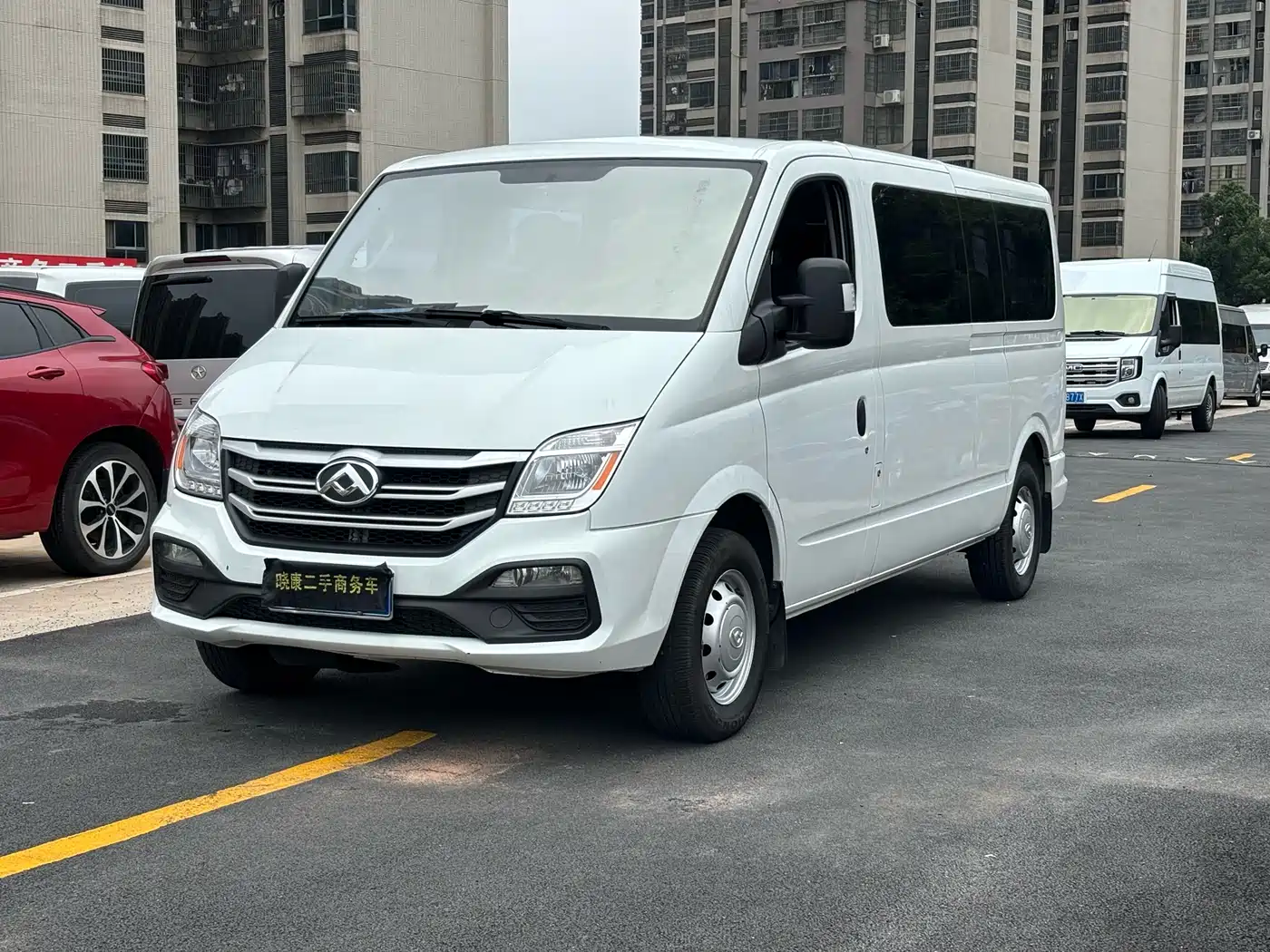 SAIC Maxus Xintu V80 2024 Aoyun 6MT Long Wheelbase Ultra-low Roof 147Ps 6/7/8/9-seater
