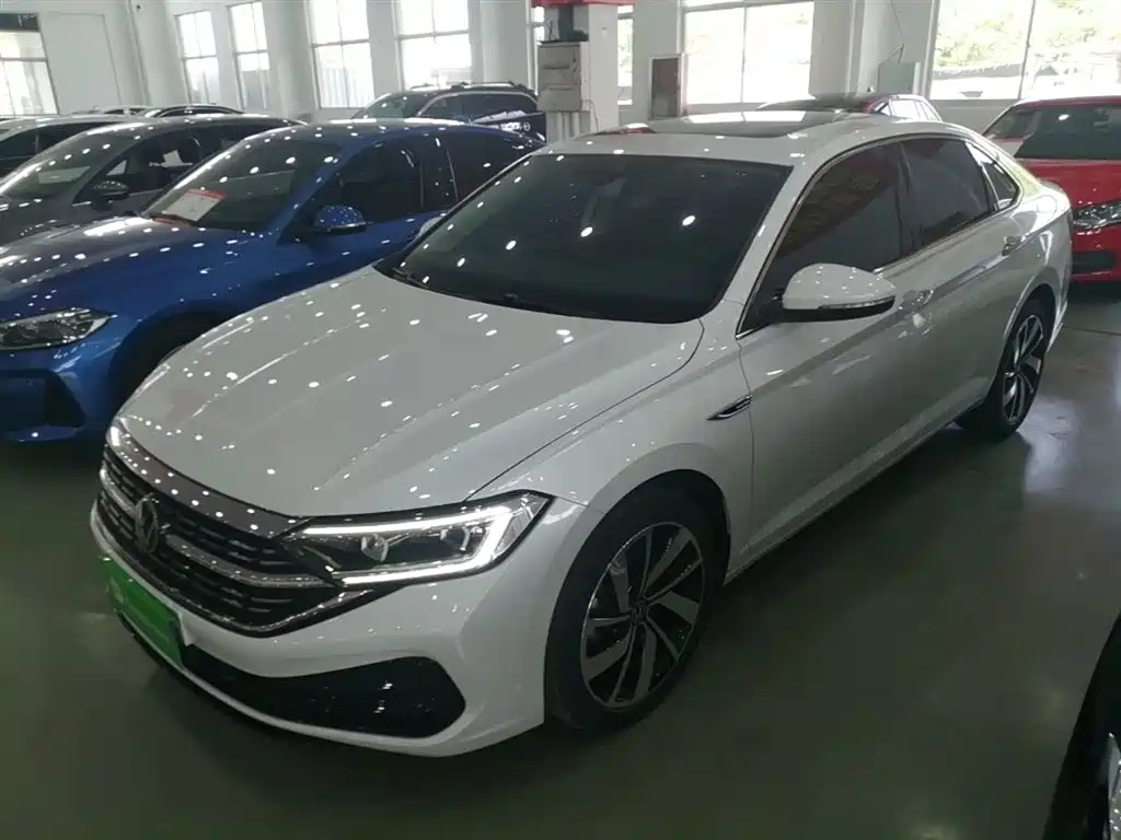 Volkswagen Sagitar 2023 300TSI DSG Excellence Edition
