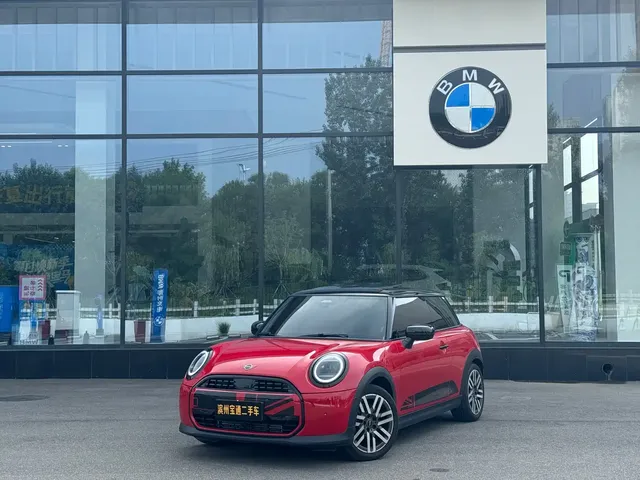 MINI MINI 2025 1.5T COOPER Classic
