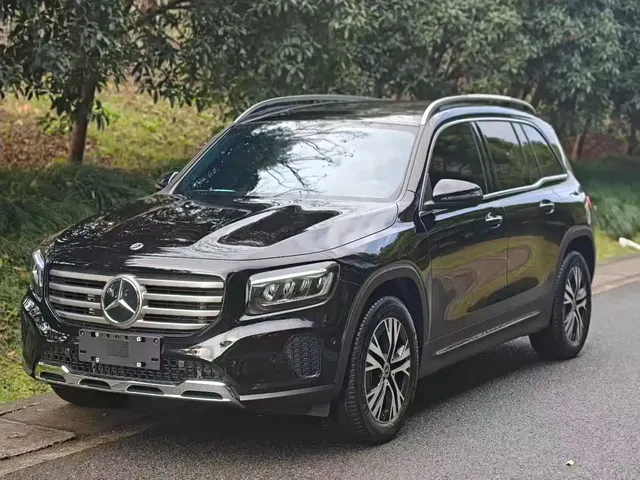 Mercedes-Benz GLB 2025 Model GLB 220 Fashion Style