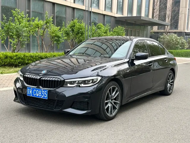 BMW 3 Series 2022 325Li xDrive M Sport Package