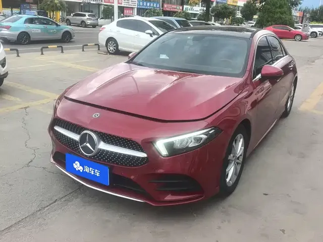 Mercedes-Benz A-Class 2020 Facelift A 200 L Sport Sedan Dynamic