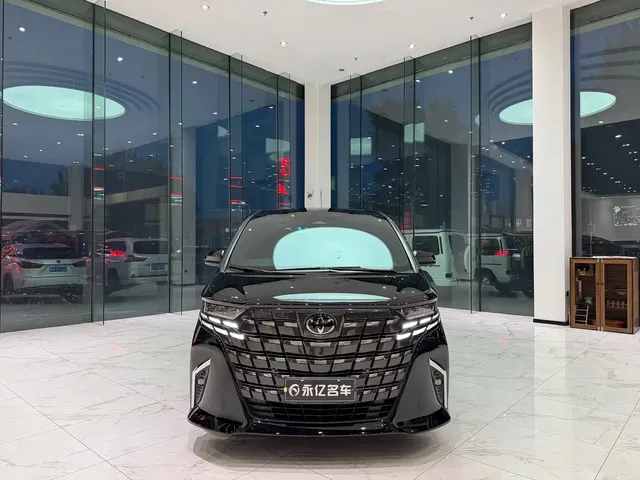 Toyota Alphard 2025 Hybrid 2.5L Ultimate Gold Edition