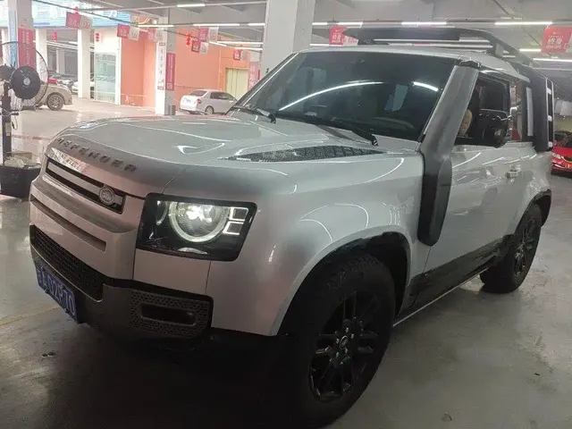Land Rover Defender 2021 90 P400 X-DYNAMIC S