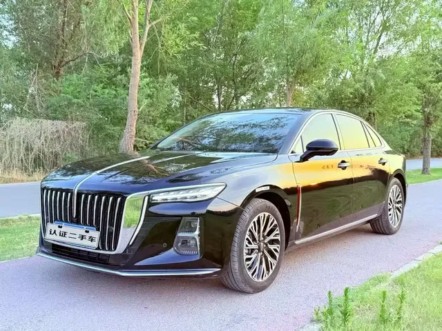 Hongqi H5 2023 2.0T Auto Smart Connect Flag Comfort