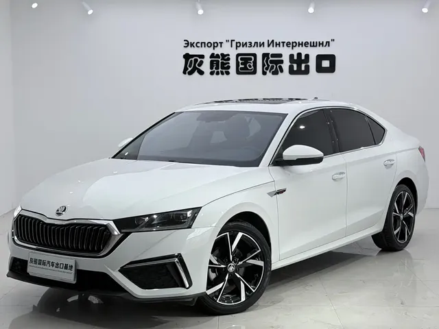 Škoda Octavia 2023 Facelift PRO TSI280 Luxury Edition