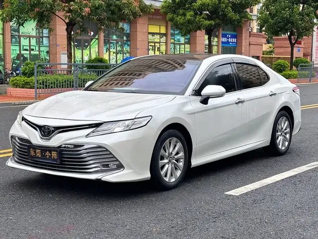 Toyota Camry 2019 Facelift 2.0G Luxury Edition