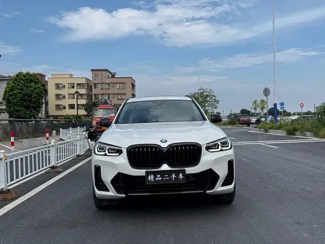 BMW X3 2022 xDrive30i Leading M Night Package