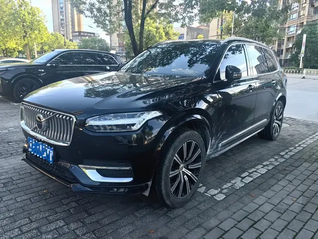 Volvo XC90 2021 B5 Smart Drive Luxury 5-seater