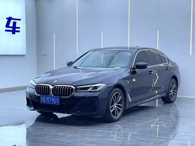 BMW 5 Series 2022 525Li M Sport Package