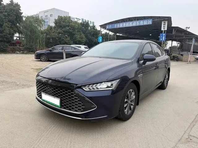 BYD Qin PLUS 2024 Glory Edition EV 420KM Leading