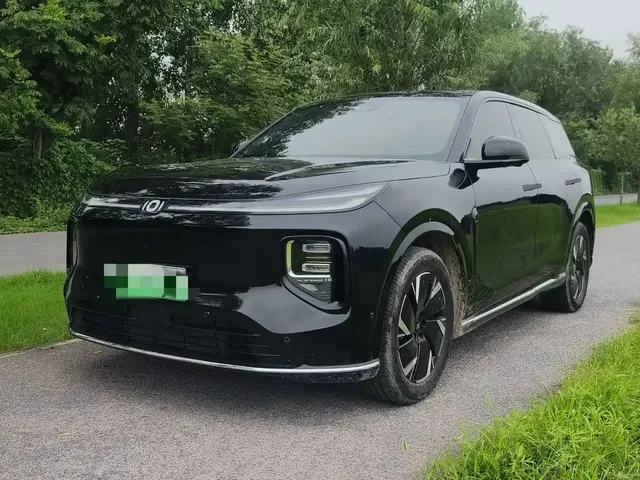 Changan Qiyuan Q07 2025 215 Flagship