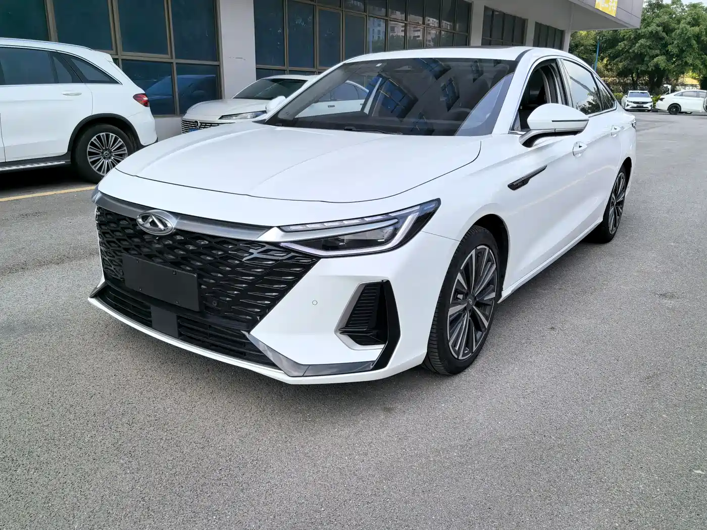 Chery Arrizo 8 2022 1.6T DCT Yi