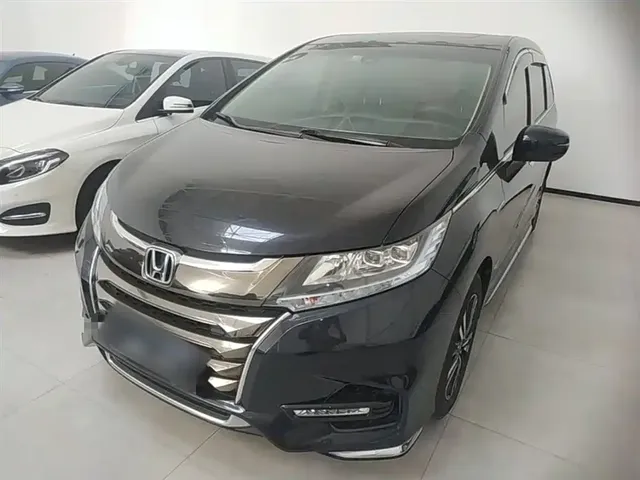 Honda Odyssey 2021 2.0L Sharp Exclusive Edition