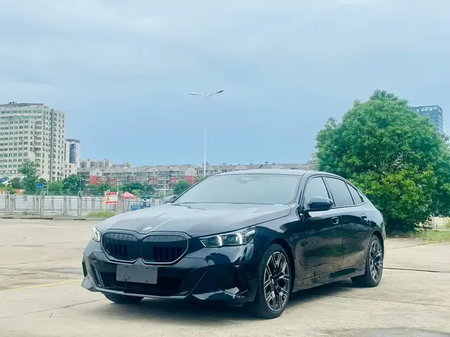 BMW 5 Series 2025 530Li Premium M Sport Package