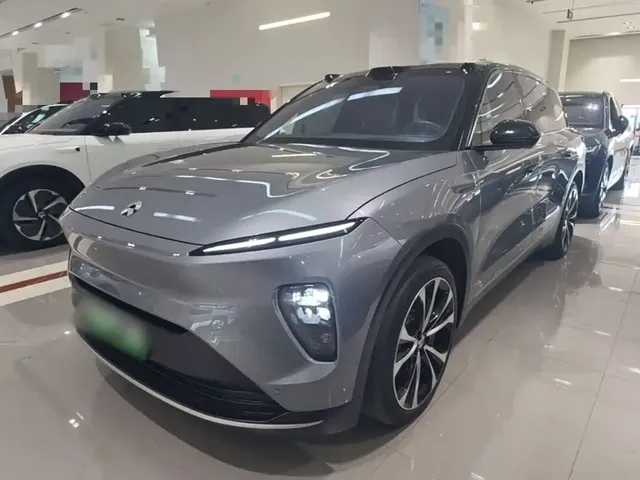 NIO ES8 2024 75kWh